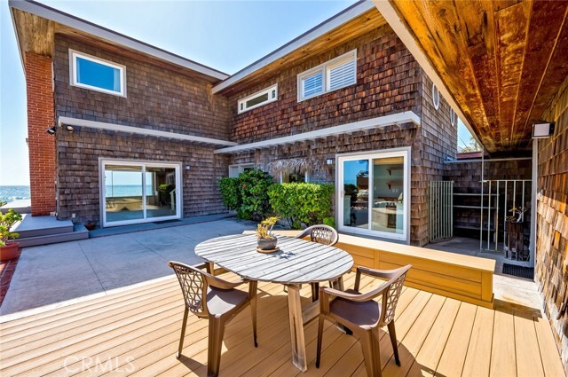 Foto del edificio - 35811 Beach Rd