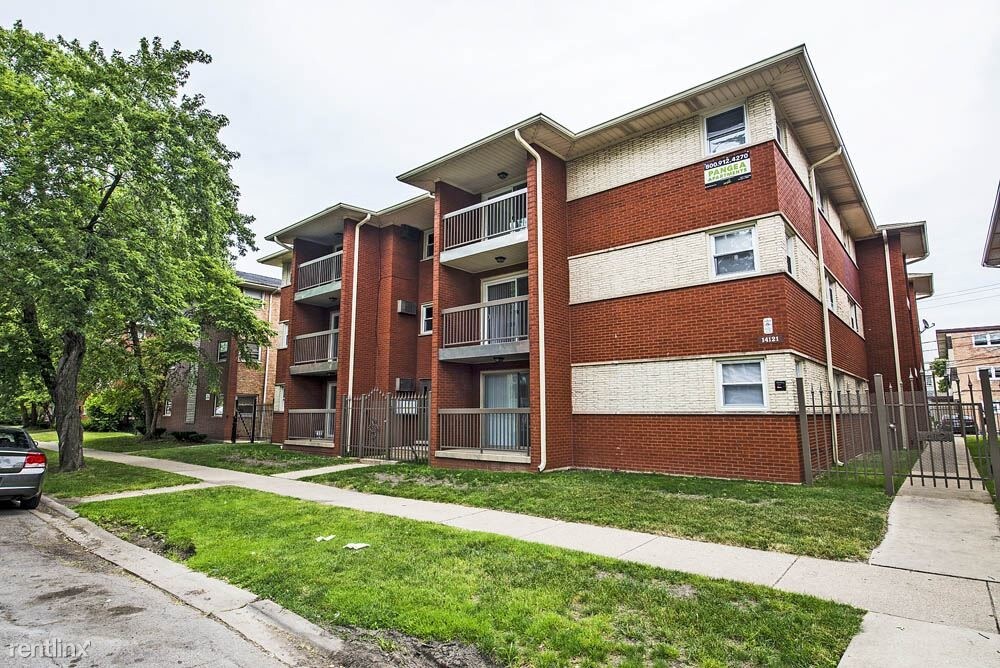 Primary Photo - 2 br, 1 bath Apartment - 14119 S Tracy Ave