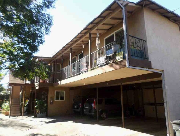 Primary Photo - 1555 Mercy St