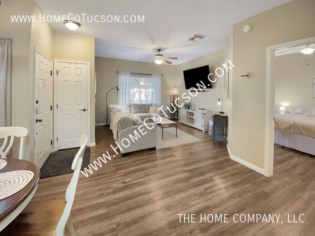 Building Photo - 1500 E Pusch Wilderness Dr