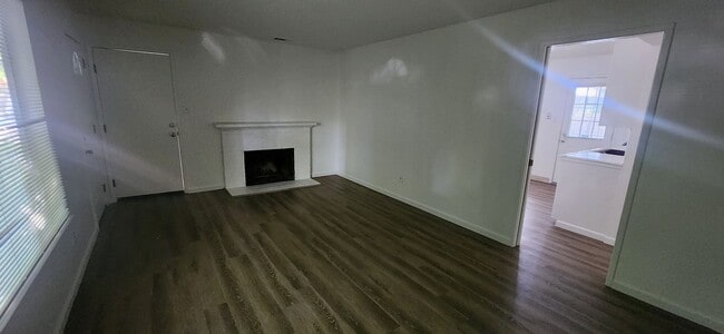Building Photo - 8118003/37