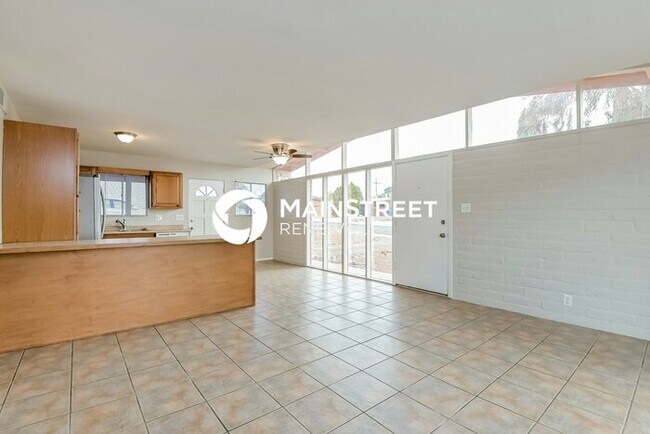 Foto del edificio - 3 Bedroom Pet-Friendly Home in Tucson, AZ ...