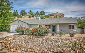 Building Photo - 9540 E Whipsaw Ln