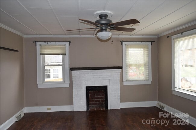 Building Photo - 148 Brookwood Ave NW