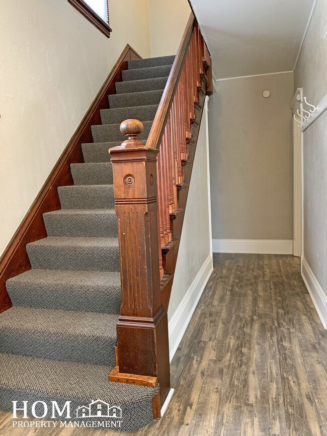 Photo - 431 N 5th St House