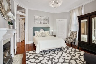 Building Photo - 2903 Lepage St