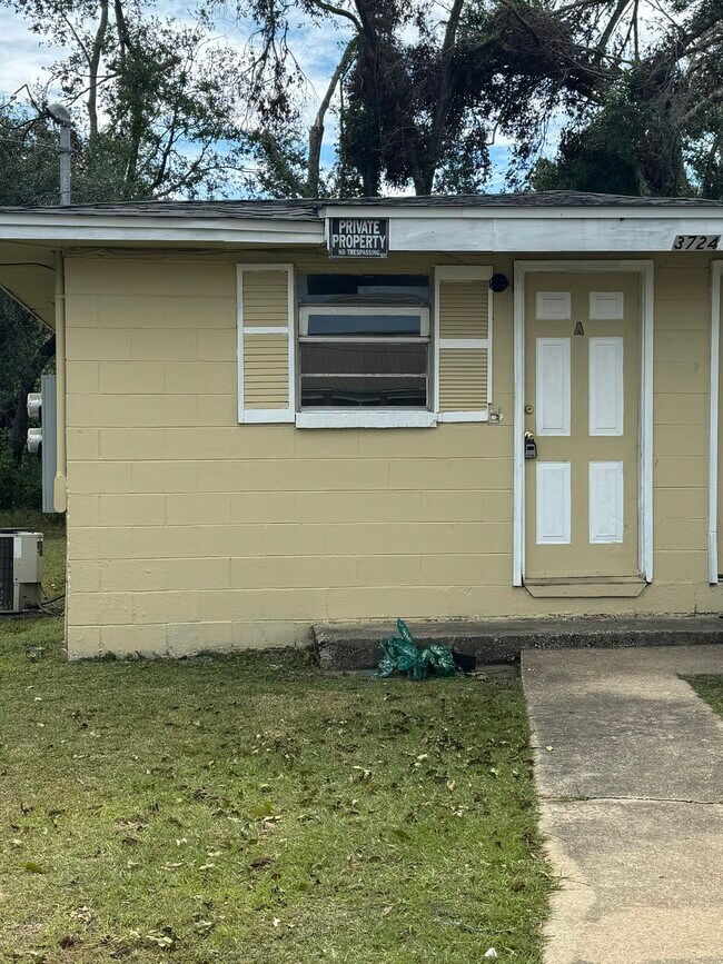 Building Photo - 3718 Mayo St
