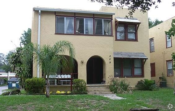 Building Photo - Mulholland Flats