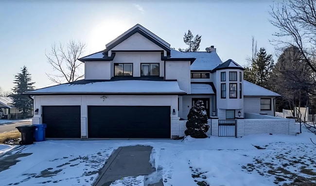 Building Photo - 4532 S Briarcreek Dr