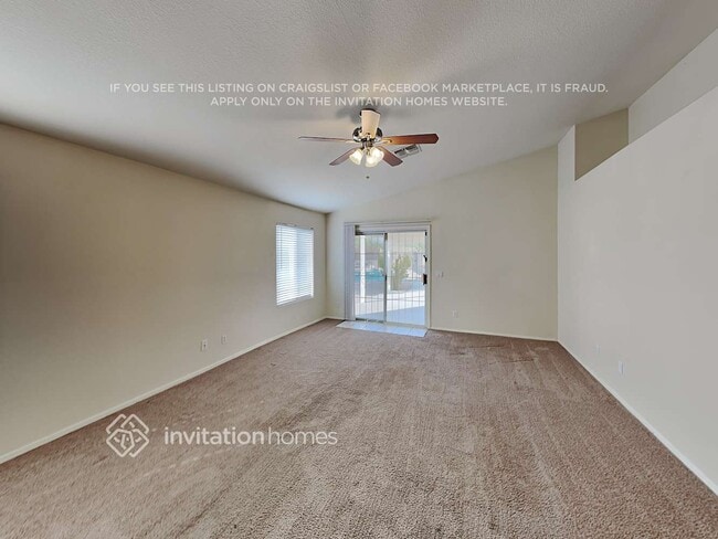 Foto del edificio - 24229 N 35th Dr