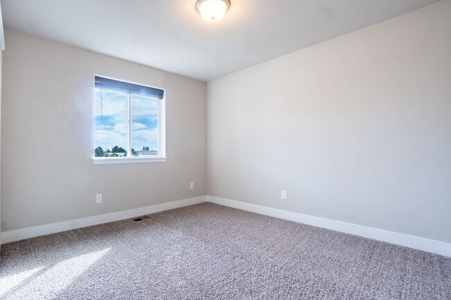 Building Photo - 2962 Namib Dr
