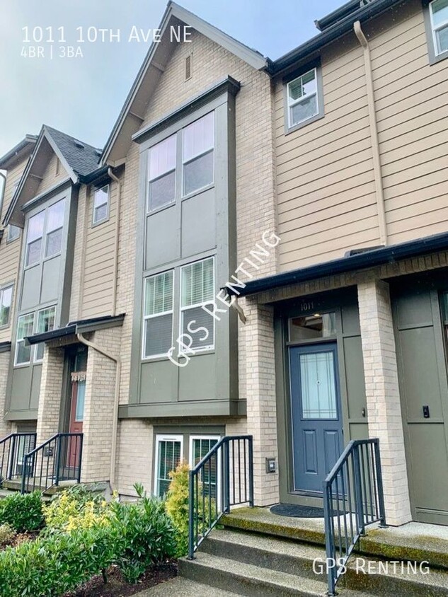 Primary Photo - Issaquah Townhome at the Brownstone