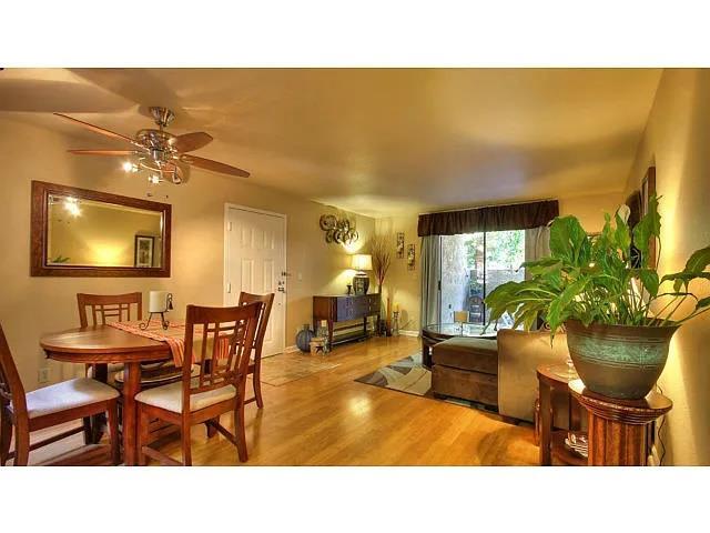 Building Photo - 2250 Monroe St