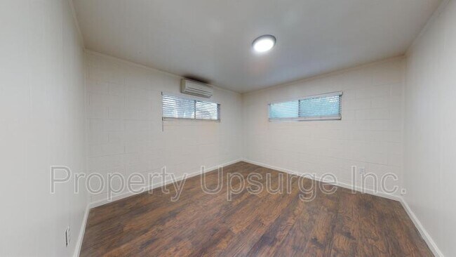 Foto del edificio - 2414 Marlene Ave