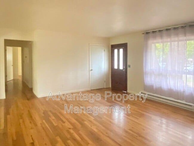 Building Photo - 1235 NW 27th St