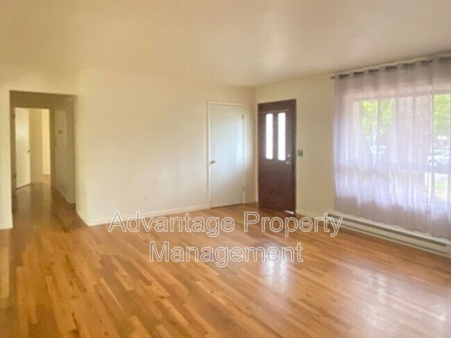 Foto del edificio - 1235 NW 27th St