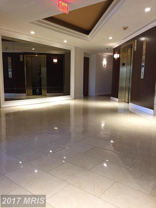 955 26th St NW 112 Unit 112, Washington, DC 20037 Apartments in