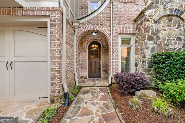 Building Photo - 2041 Mendenhall Cir