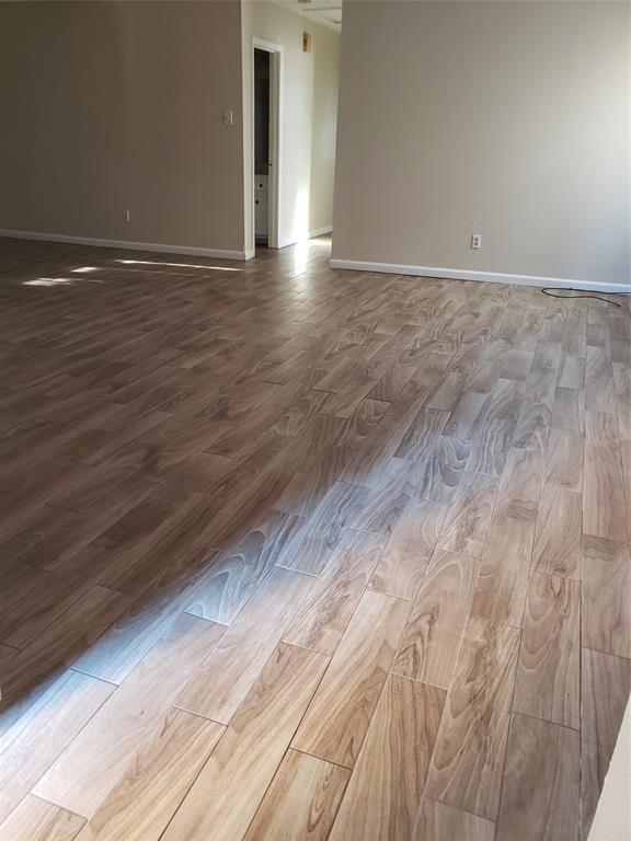 Foto del edificio - 5420 Regal Ridge Ln