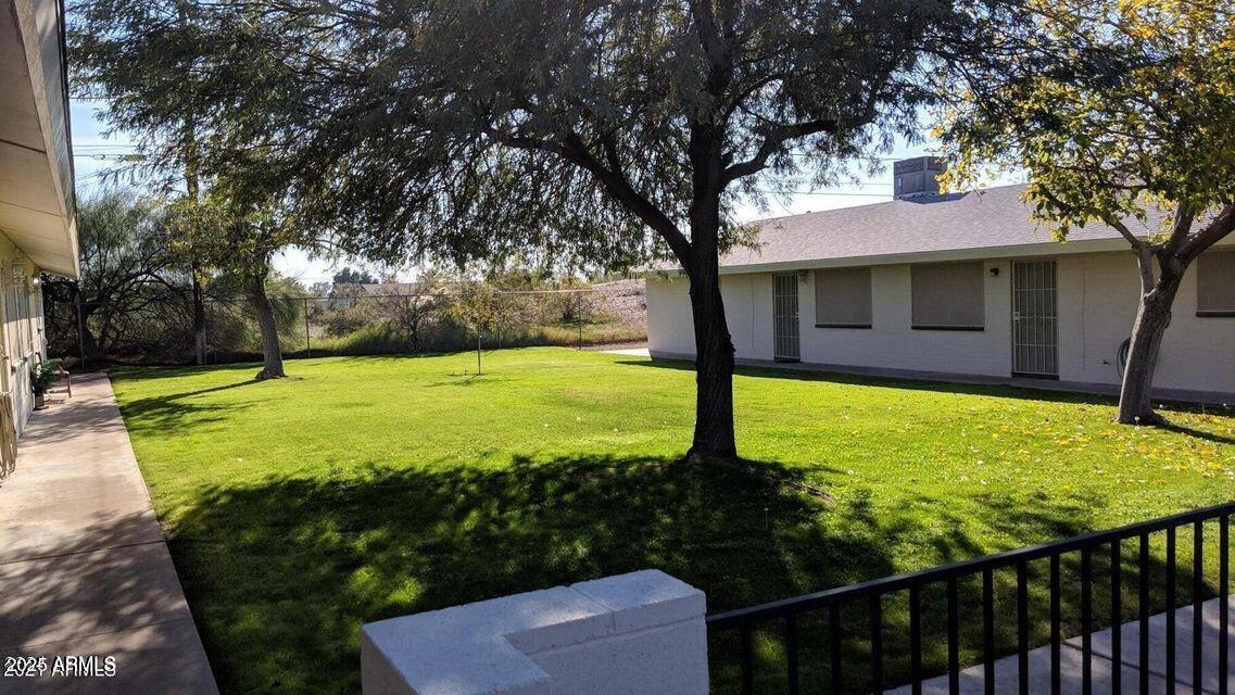 Foto principal - 1317 E Carol Ave