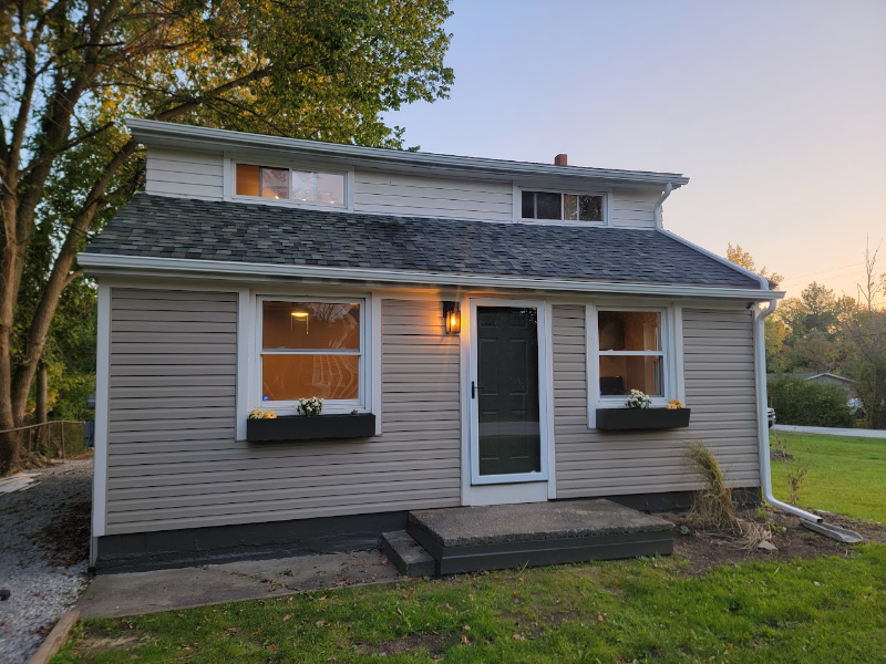 Foto principal - 7279 Woodland Ave