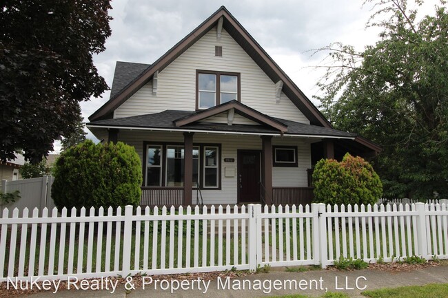 Building Photo - 4 br, 3 bath House - 1306 E. Montgomery Ave.
