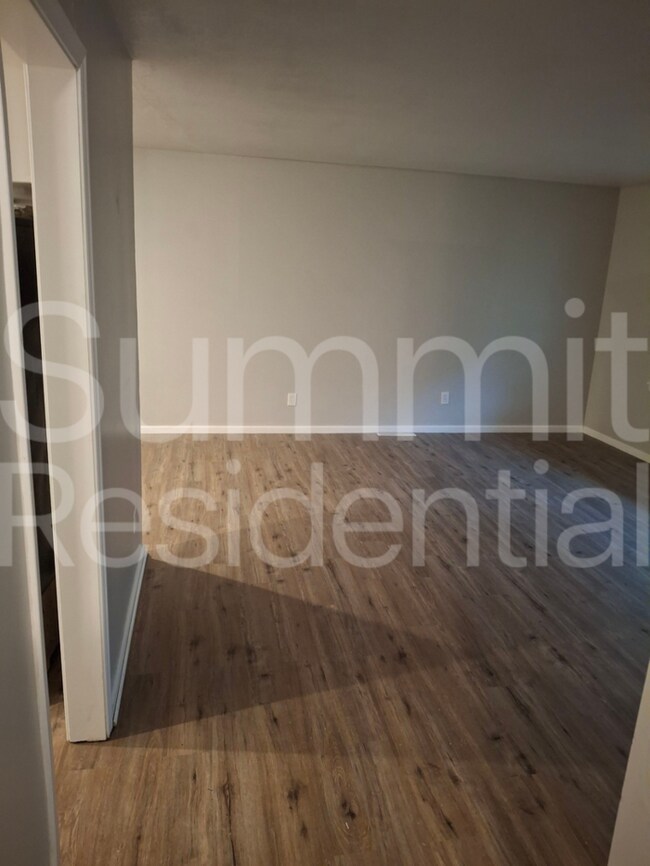 Foto del edificio - 8001 E 89th Ter