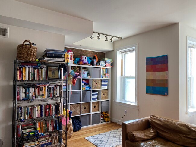 A second alcove that can double as a home office - 217 12th St NE