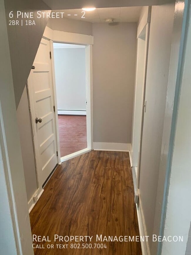 Photo - 6 Pine St Apartment