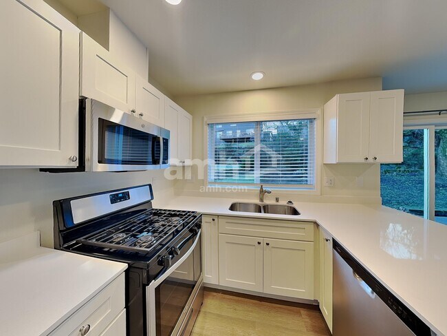 Foto del edificio - 11620 34th St NE