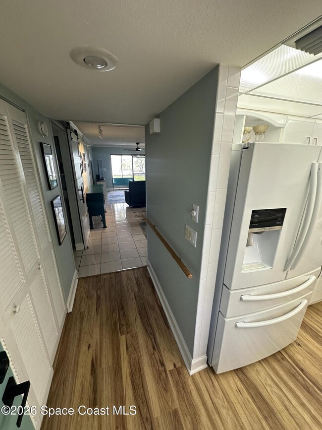 Building Photo - 100 Canebreakers Dr