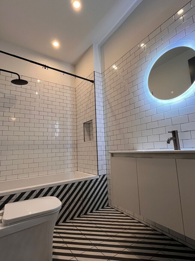 Foto del edificio - 568 Communipaw Ave