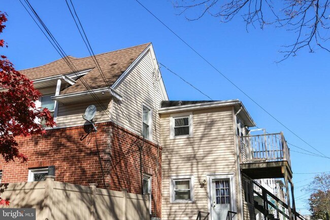 Foto del edificio - 2002 Trenton Ave