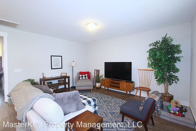 Foto del edificio - 3 br, 2.5 bath House - 1956 Big Falls Drive