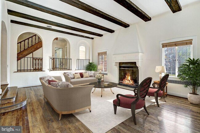 Foto del edificio - 2701 32nd St NW