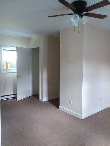 Walking into livingroom from kitchen - 333 Main St
