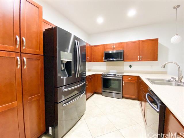 Building Photo - 469 Manawai St