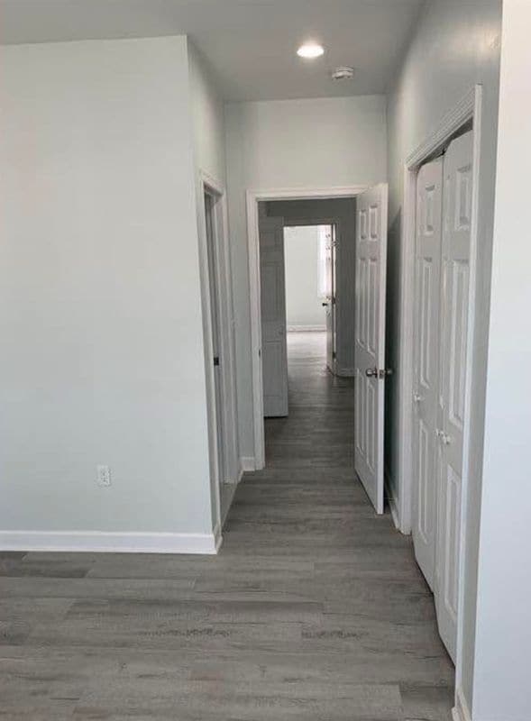 Foto del edificio - 820 N Lakewood Ave