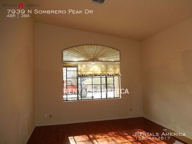 Building Photo - Stunning Home in Sombrero Peak Estates