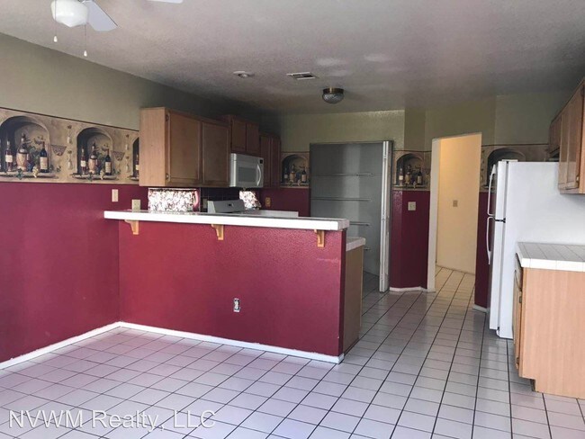 Building Photo - 3 br, 2.5 bath House - 8212 Lake Isle Ct