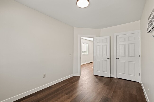 Photo - 5422 S 23rd St Apartment