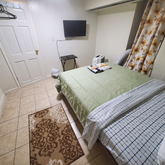 Foto del edificio - 524 Timpson Pl