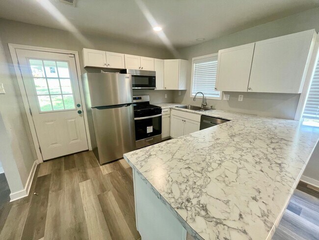 Foto del edificio - Charming 3 Bedroom Home in Pearl!