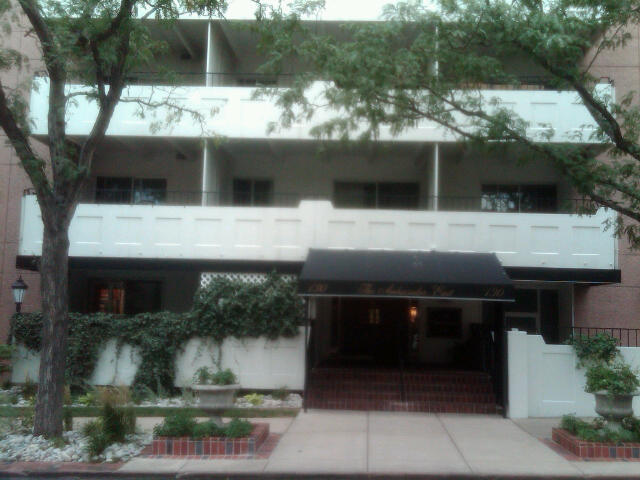 Entrance - 130 N Pearl St