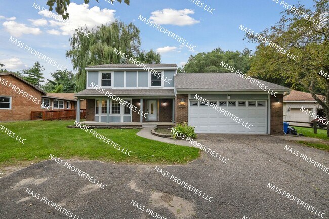 Building Photo - Rare Rental Opportunity in Southfield, MI!