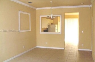 Building Photo - 55 SW 16th Ave