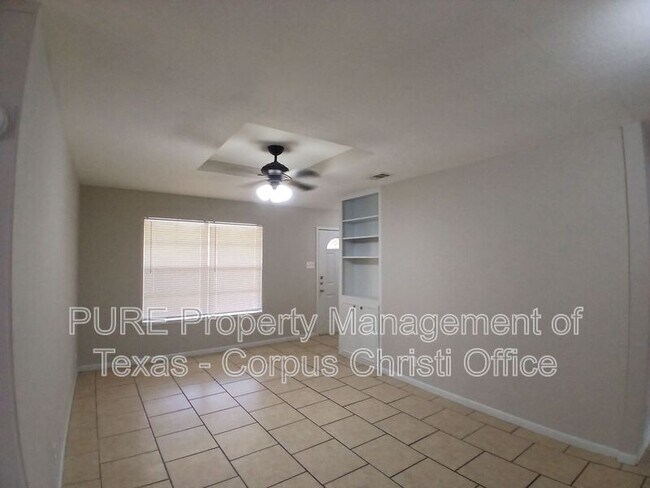 Building Photo - 4713 S Shea Pkwy