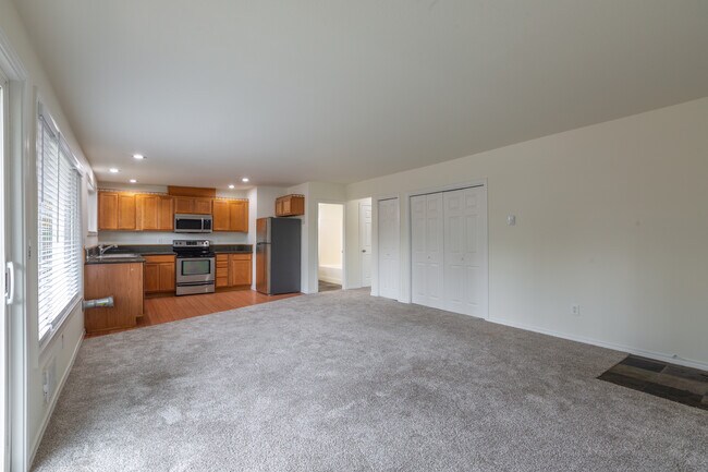 Foto del edificio - 2102 NW Kelly Dr