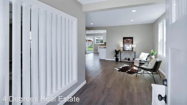 Foto del edificio - 3 br, 1.5 bath House - SF268- 2434 N. Wisc...