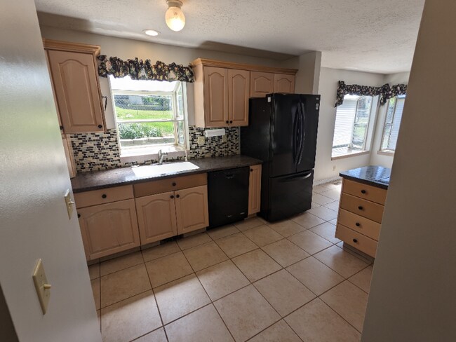 Foto del edificio - 90 N 500 E